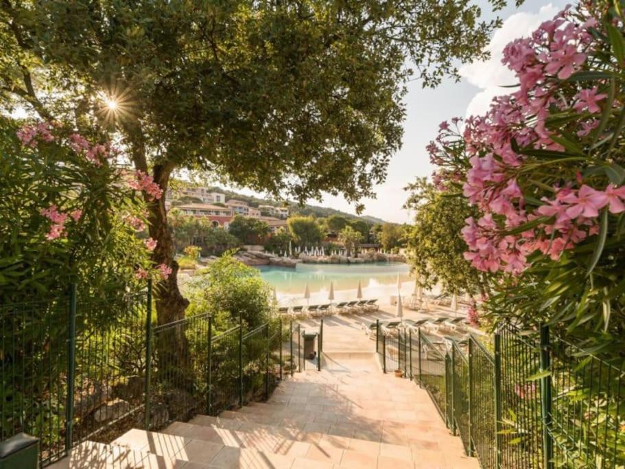 Les Restanques Bougainvillee 2051 Grimaud Εξωτερικό φωτογραφία